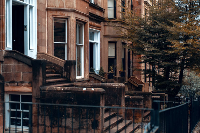 Traditional Glasgow tenements are just one type of buy to let in Glasgow. Photo by Ross Sneddon on Unsplash.